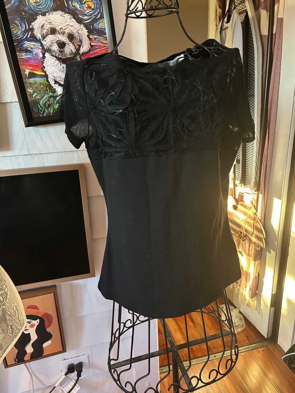 Black Lace Yoke Short Sleeve Blouse